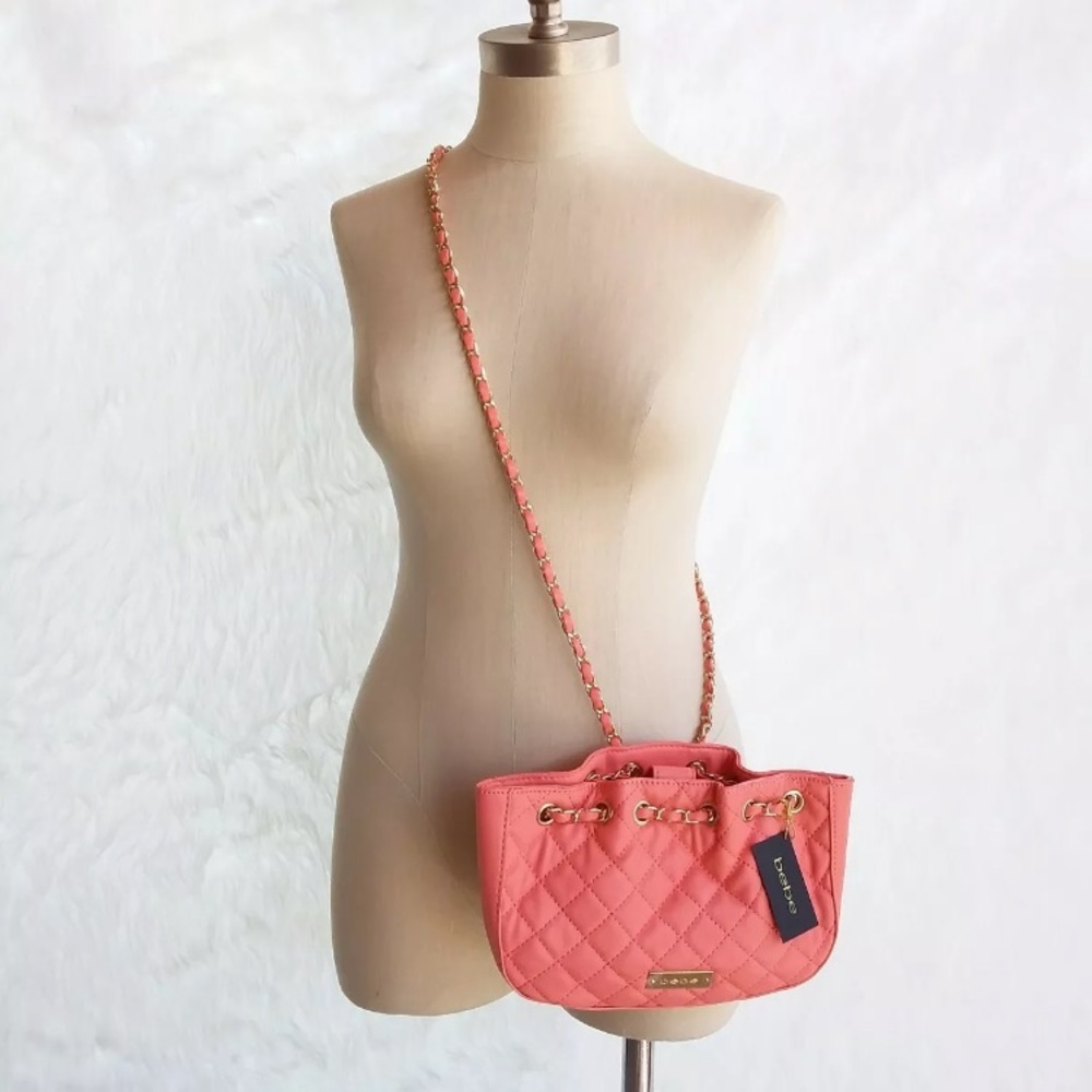 BEBE CHELSEA QUILTED CROSSBODY BAG PEACH ORANGE WITH GOLD CHAIN STRAP NWT